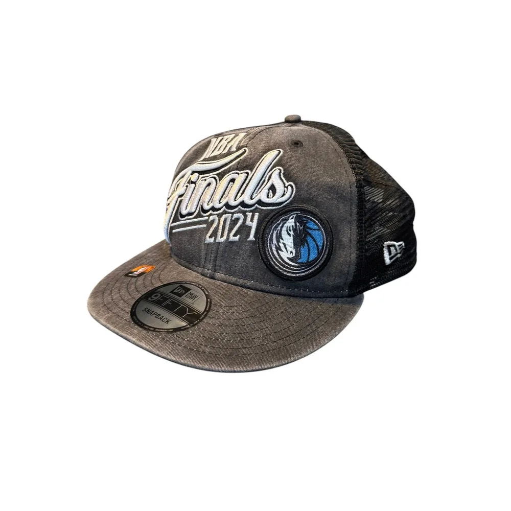 New Era Dallas Mavericks 2024 NBA Finals 9FIFTY Snapback Hat Grey Black Trucker